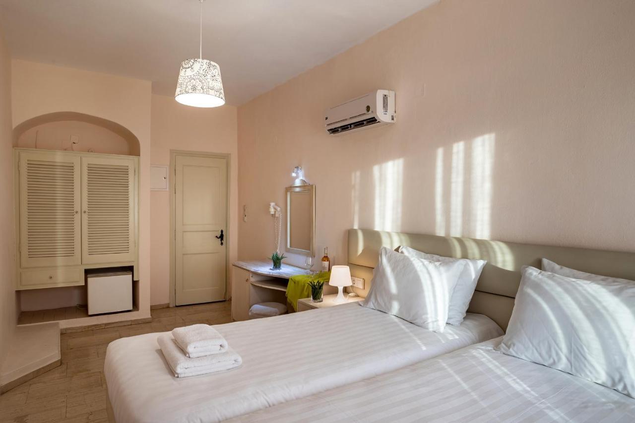 Olia Hotel Tourlos Eksteriør bilde